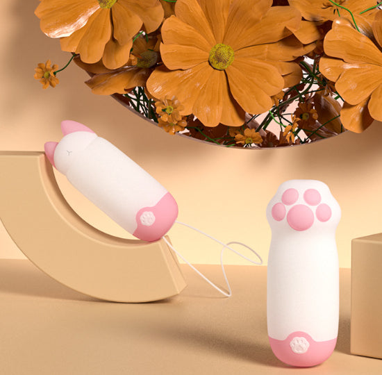 Veloura™ LunaPulse Dual-Sensation Massager